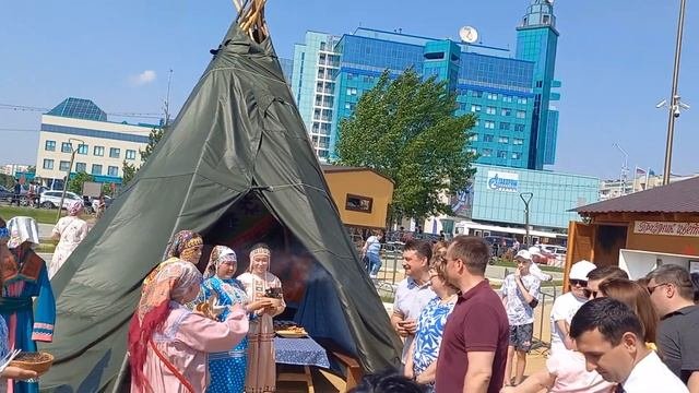 г.Сургут Фестиваль национальных культур Соцветие разных народов 04.06.2023г.