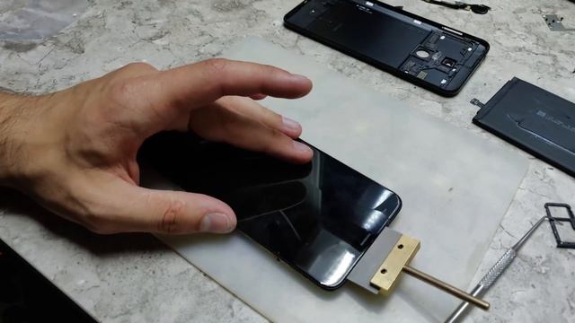 Redmi 5 Plus. Xiaomi который легко разобрать и дешево починить / Замена модуля.