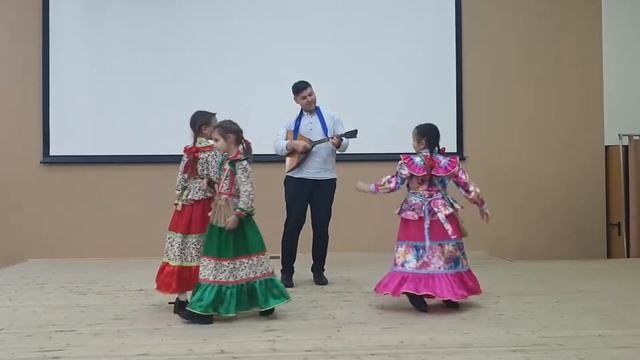 Красно солнышко - Ой бел заюшка