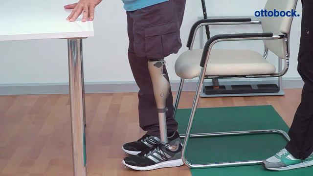 Kenevo: Stance flexion resistance and supported sitting down | Ottobock