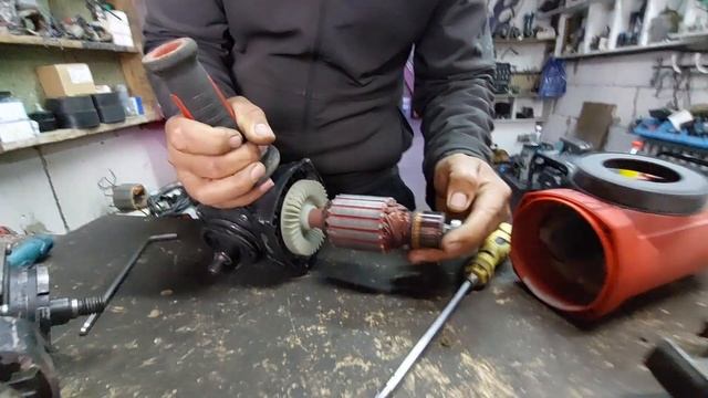 ?♂️хотели из двух один но оба пробить болгарка FELISATTI 230D