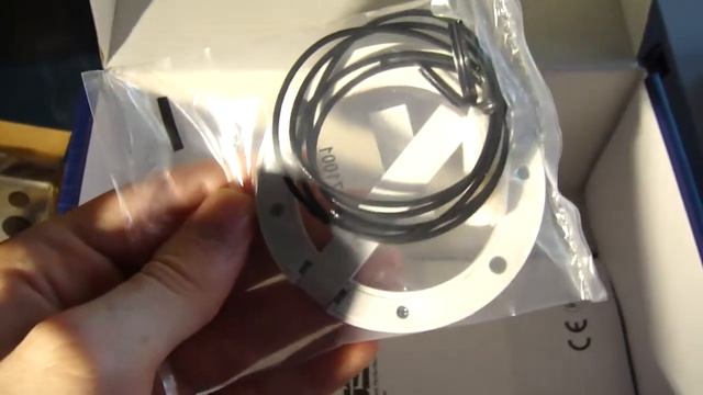 Asus E35M1-I Deluxe unboxing