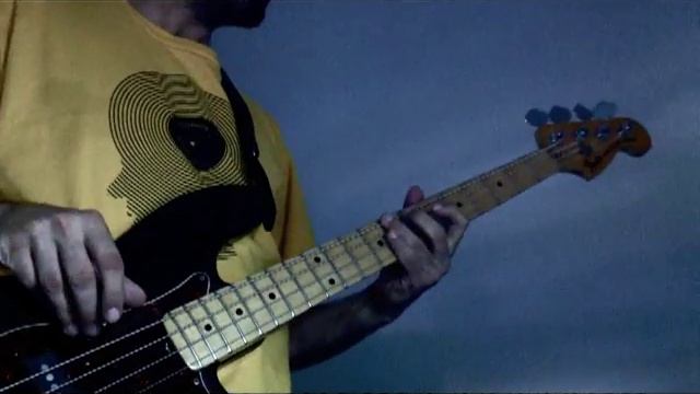California Love Bass Cover - with Tablature - Dropped D