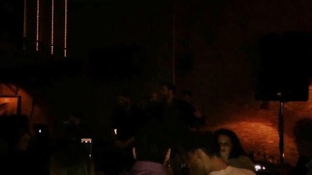 Giwrgos Livanis / Antwnis Fwkas kai ... Espase i nixta k fetos Live@ Sass ( Revegion Prwtoxronia )
