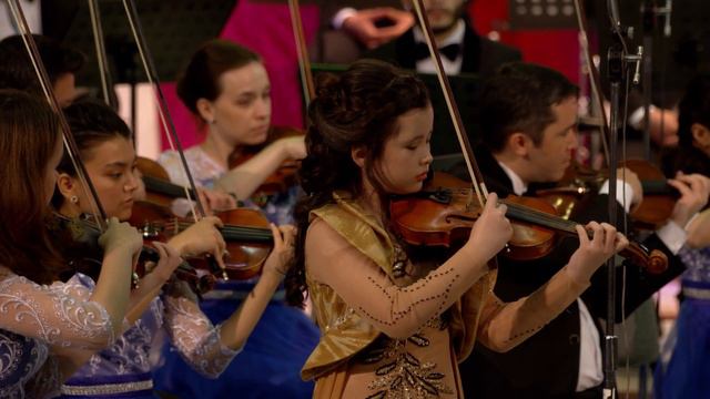 HAVAS guruhi/ROBIYA/A.Кomarovvsky/Violin CONCERTO  in La Major (3 parts) 08.06.2018 Uzbekistan