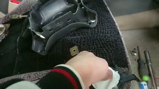 Ремонт контактной пластины сигнала мицубиси паджеро
