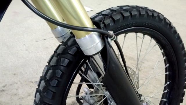 Honda XR250 2006г. Номер рамы: MD30-1901660 Есть в аукционной статистике.