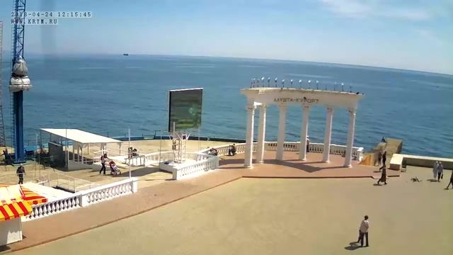 Вебкамера "Ротонда". Запись 24.04.2018 12:00:03