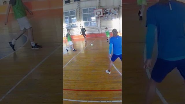 Futsal Scetch Easy Katka))