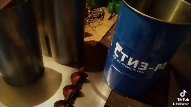 мельница для зерна от Дигриз