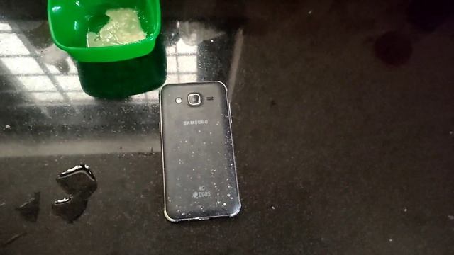how to clean mobile back side white spot || mobile white spot removing ||jins mj vlogs