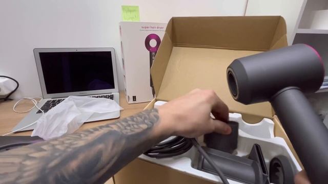 Фен Dyson Super Hair Dryer в наличии в Саратове.