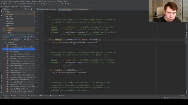 Особенность устройства LinkedHashSet