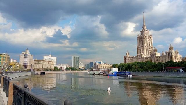 Москва Прогулка  Никитская Дмитровка 07 2024