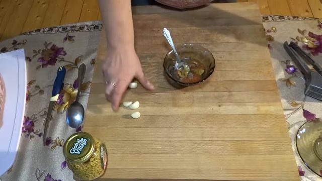 Заготовки на зиму Рецепты / Свинина запеченная под вкусным маринадом из французской горчицы.