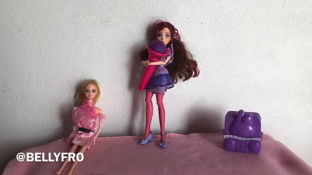 DESFILE DE MODA DAS BONECAS PARTE 2  | PARTICIPAÇÃO  JANE , BARBIE E APPLE WHITE EVER AFTER HIGH
