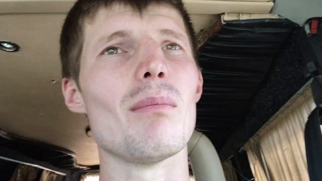 Їду по кабачок . Полити пекінку та обробити помідори.