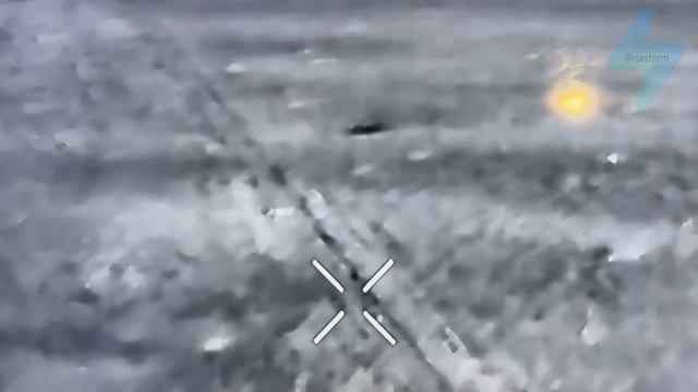 Воздушный бой: FPV-дрон уничтожил украинскую "Бабу Ягу" в небе над Георгиевкой