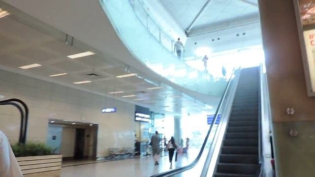 Стамбул. Зал прилёта аэропорта Ататюрка - Atatürk Uluslararası Havalimanı