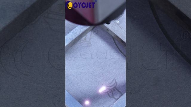 Customized logo mark on stone by CYCJET New Type M20 Handheld Laser Marking Machine