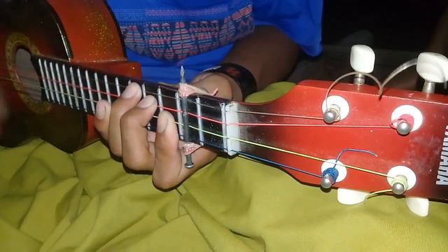 "Istana bintang" cover ukulele senar 4