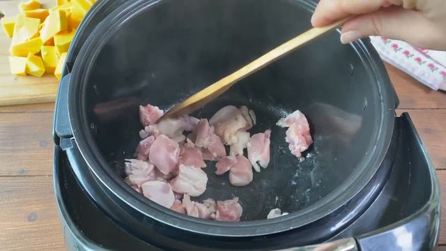 ? Тыква с курицей в мультиварке — рецепт простого диетического блюда от Аймкук