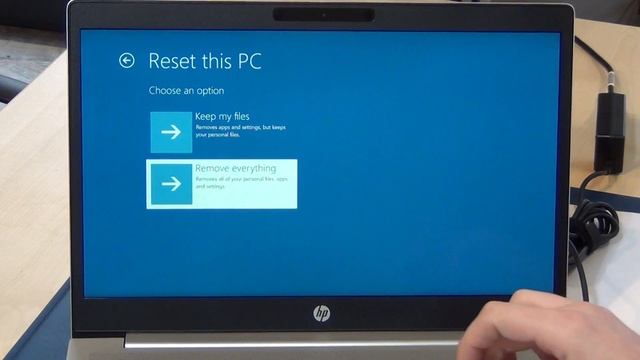HP Recovery - How to reset HP Probook Notebook / Laptop to factory default (Windows 10)