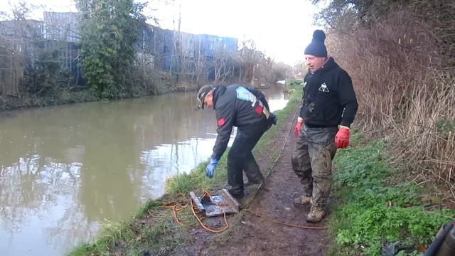 Finds From WHAT War? - Magnet Fishing