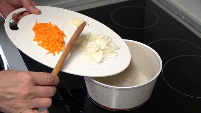 Čorba od suvih vrganja na ruski način/Soup with dried porcini mushrooms/Суп из белых сушеных грибов