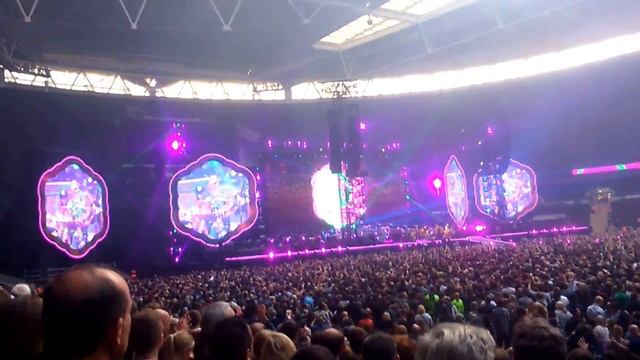 Coldplay - Every Teardrop Is A Waterfall  Wembley Stadium - 18th June 2016