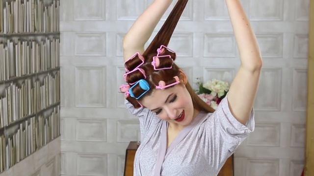 Rita Hayworth Vintage Hair Tutorial // How To Curl Your Hair [CC]