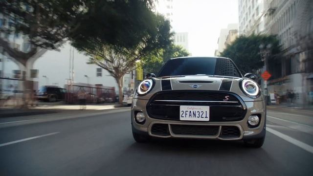 MINI COOPER 5 дверей в Армаде