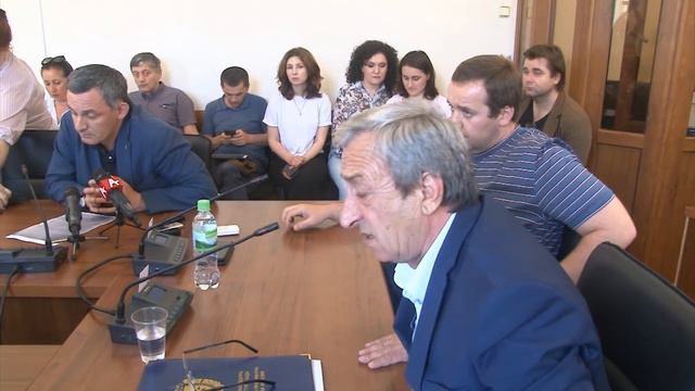 КВАРЧИЯ В.: «ОФИЦИАЛЬНОЕ ЗАКЛЮЧЕНИЕ РОССИЙСКИХ ВРАЧЕЙ ИСКЛЮЧАЕТ ФАКТ ОТРАВЛЕНИЯ АСЛАНА БЖАНИЯ»