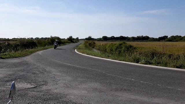 Suzuki 125 RG fun with lomas exhaust