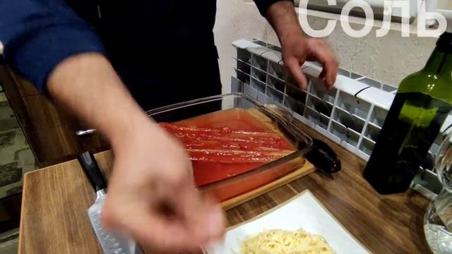Спагетти в духовке прост в приготовление и очень вкусный.