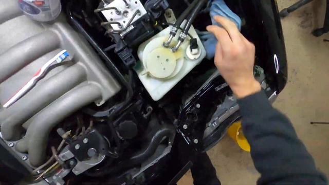 I BOUGHT THE LOWEST MILEAGE MERCEDES E300 TURBO DIESEL IN THE WORLD !?