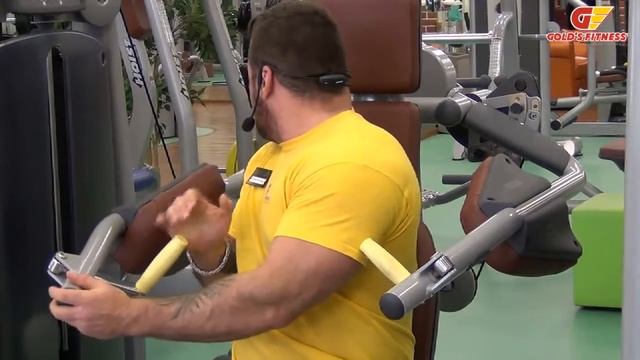 Technogym Delts Machine