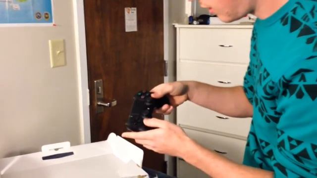 PlayStation 4 Launch Edition Unboxing!