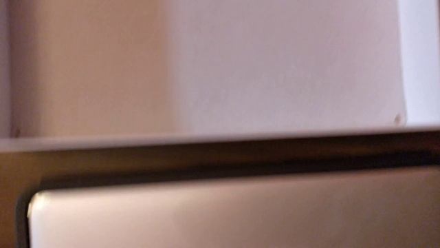 MacBook Air (13-inch, 2017) unboxing partial by my Mother