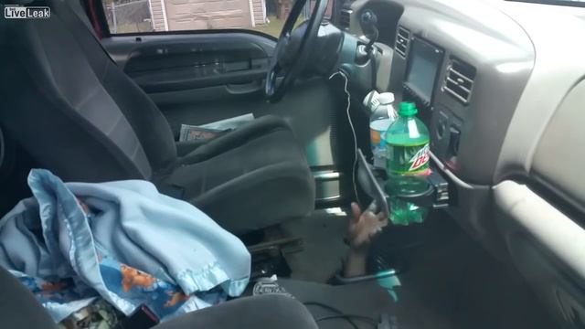 When forgot keys in the car   Когда забыл ключи в машине