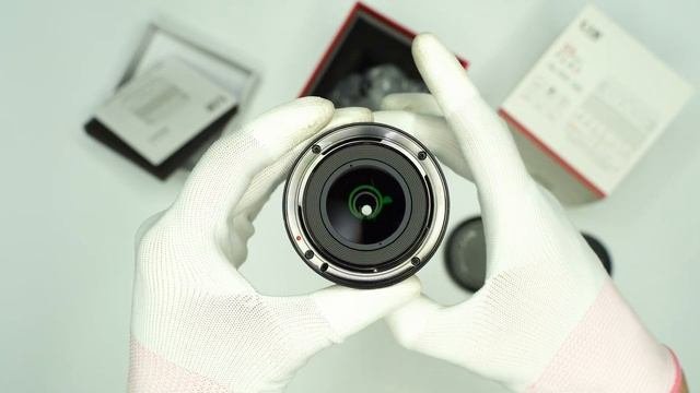 Объектив 7artisans 55mm F1.4 II Canon EOS-R, черный