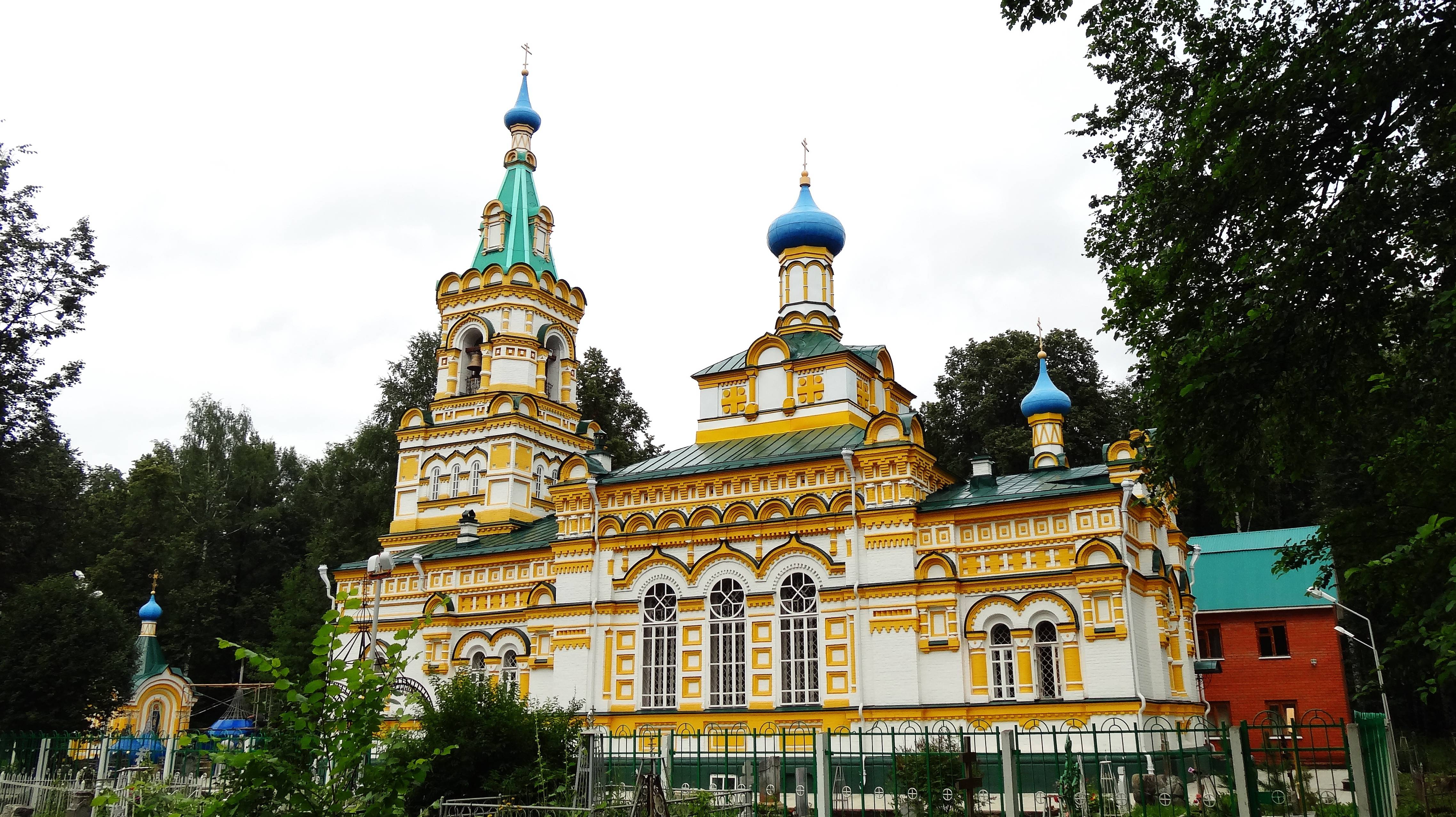 Пермь. Церковь Успения Божьей матери.