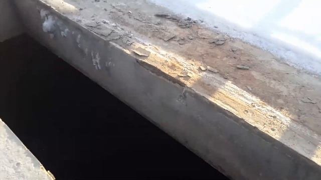 Фундамент после зимовки и вскрытие бытовки ворами!