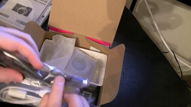 Canon PowerShot SX200 IS Unboxing