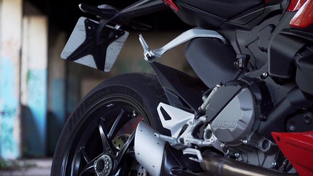 Motorcycle Sports - Ensaios - Ducati Streetfighter V2