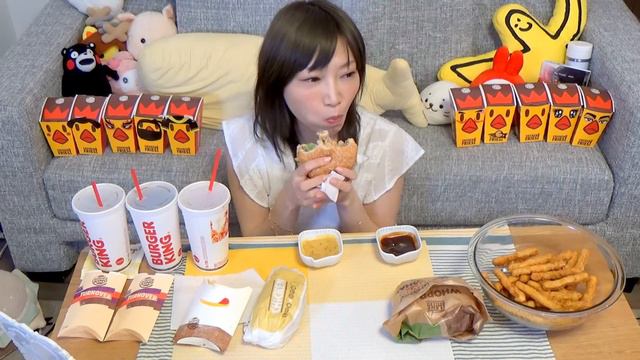 [MUKBANG] Burger King Launches New Chicken Fries! Also Some Whoppers and Yummy Custard Pies 5257kca
