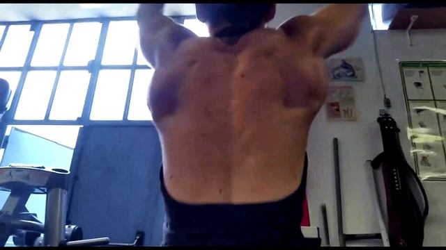 Biggest female bodybuilders huge biceps 12