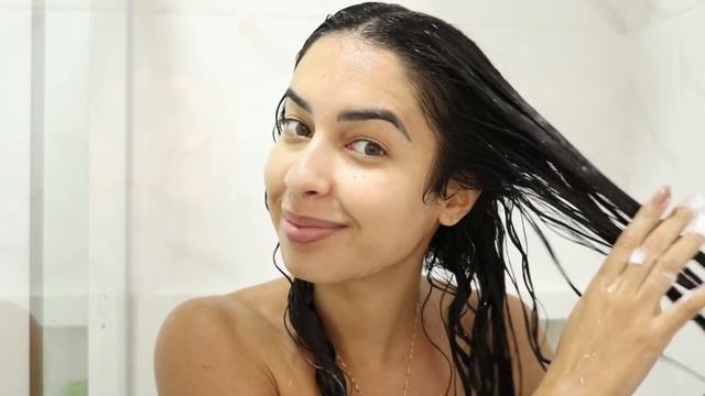 ROTINA CAPILAR COMPLETA COM SKALA JABORANDI E CAMÉLIA | JULIANA LOUISE