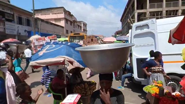 SIGHTS & SOUNDS of An African Bustling MARKET.