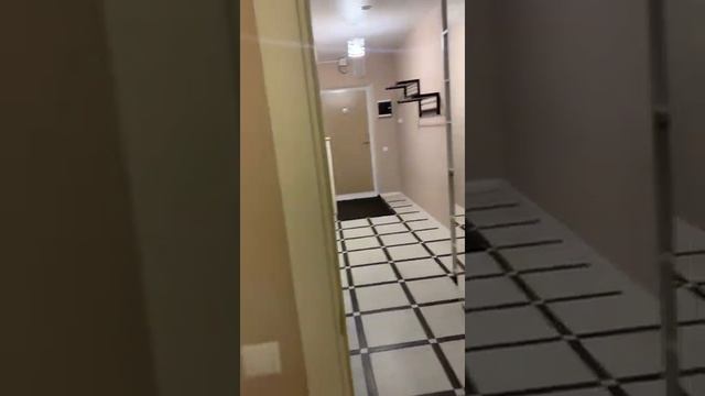 Поляны 5 трехкомнатная квартира